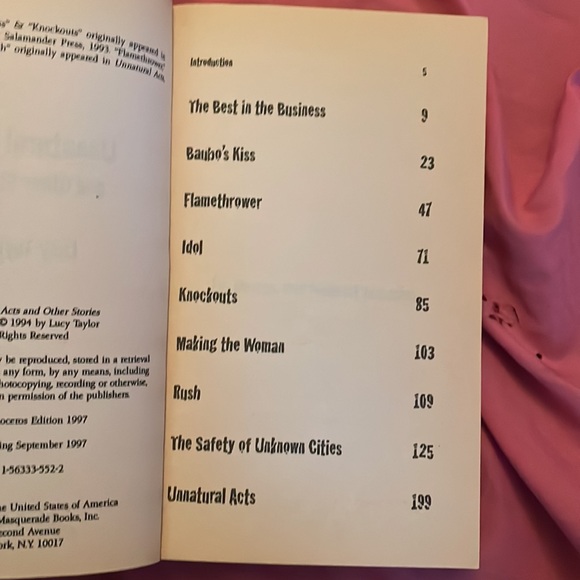 Book unnatural acts and other stories. Good condition - Picture 3 of 5